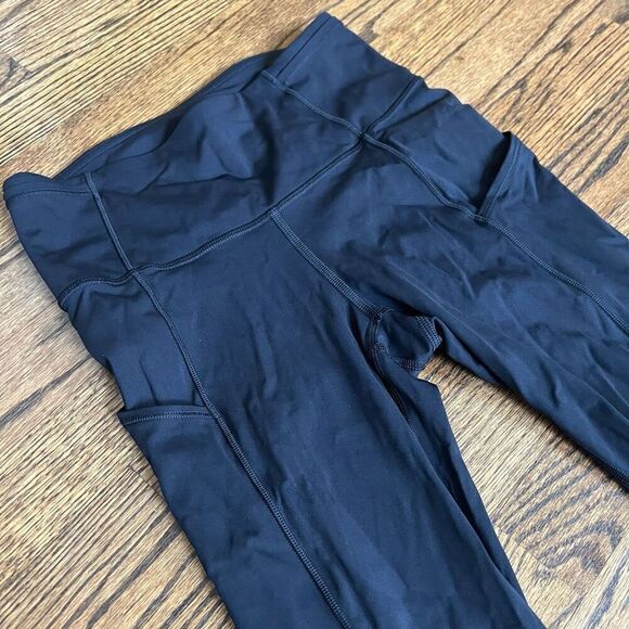 Lululemon Fast & Free Crop II *Nulux 19" Black Size 4 - Picture 2 of 7